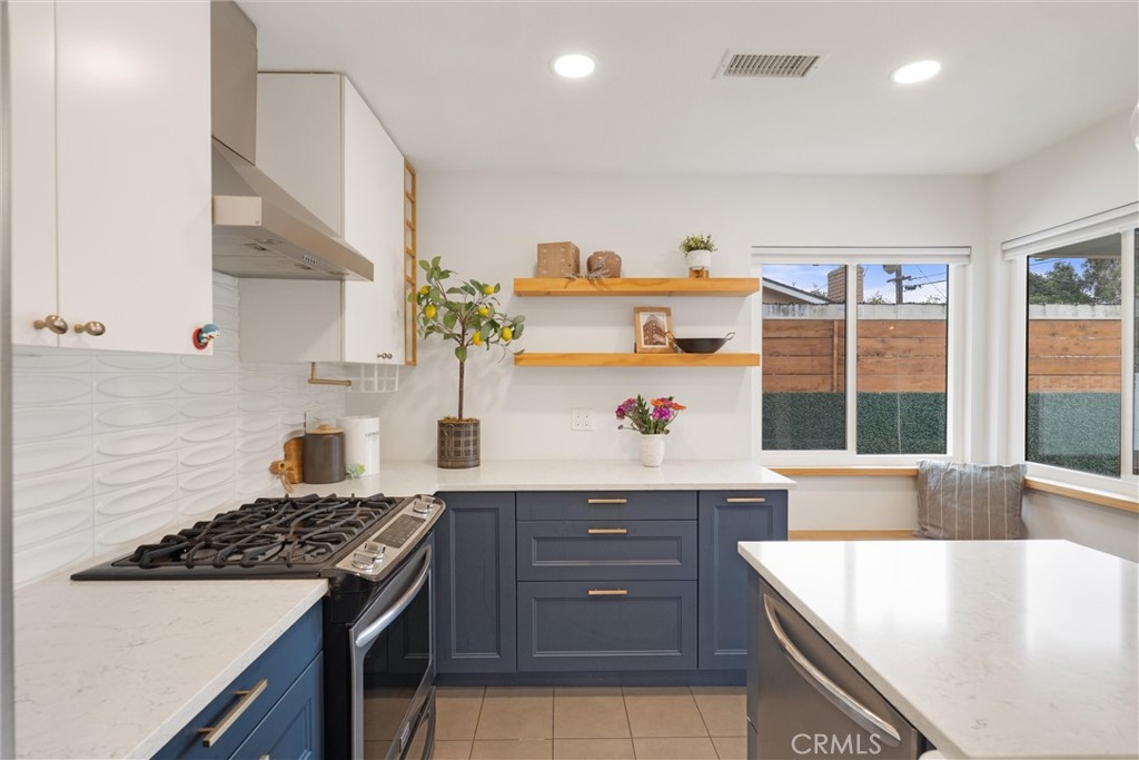 MLS #OC26149742 image #11