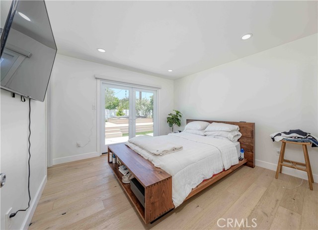 5841 Raphael Drive, Huntington Beach CA: https://media.crmls.org/medias/f419154b-9ee6-4405-a41c-7a298594fcdf.jpg