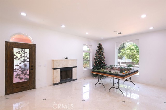 801 S Michillinda Avenue, Pasadena CA: https://media.crmls.org/medias/f4194a95-1865-412a-9216-4c41d835f213.jpg