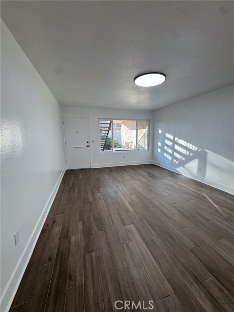 Detail Gallery Image 9 of 16 For 1215 S Athena Way, Anaheim,  CA 92806 - – Beds | – Baths