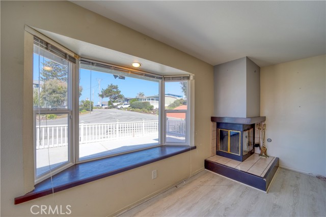 Detail Gallery Image 11 of 39 For 96 24th Street, Cayucos,  CA 93430 - 4 Beds | 2/1 Baths