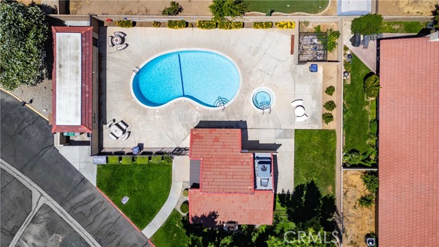43743 Frieda Court, Lancaster CA: https://media.crmls.org/medias/f41a0963-af8e-487e-b93f-5a6e5879f0ae.jpg