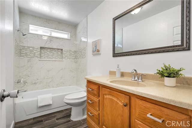 Detail Gallery Image 17 of 36 For 22331 Ramona Ave, Apple Valley,  CA 92307 - 3 Beds | 2 Baths