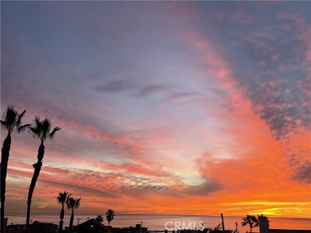 Detail Gallery Image 73 of 73 For 2044 Manhattan, Hermosa Beach,  CA 90254 - 3 Beds | 3 Baths