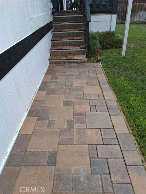 4901 Green River, Corona CA: https://media.crmls.org/medias/f41c4819-0d9e-4762-a743-a5a87442b308.jpg