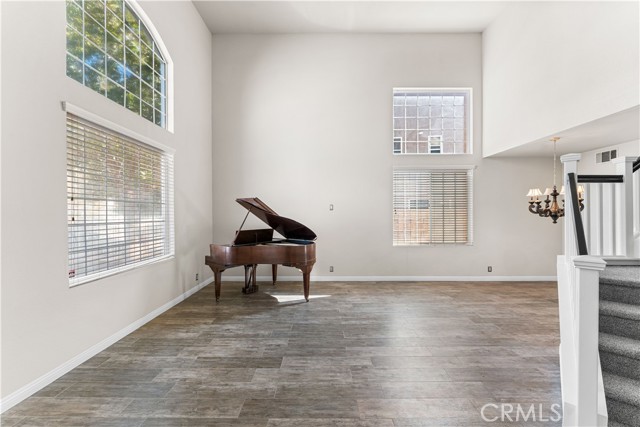 5604 Kingman, Palmdale CA: https://media.crmls.org/medias/f41c997c-8367-48bc-a16b-2dc51fc24512.jpg