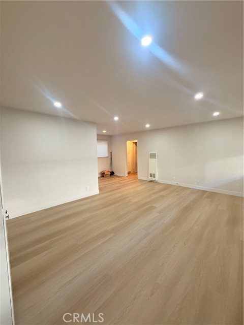 Front Image Thumbnail for CRWS26024842