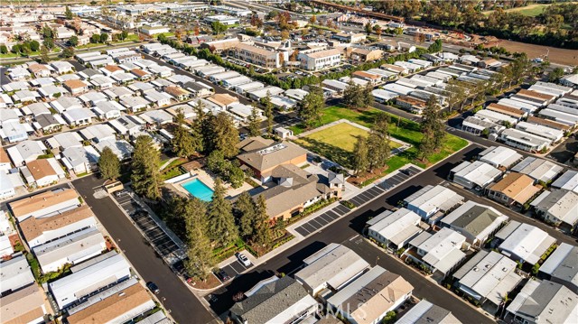 Detail Gallery Image 60 of 75 For 5261 Bordeaux Ave, Irvine,  CA 92604 - 4 Beds | 2/1 Baths