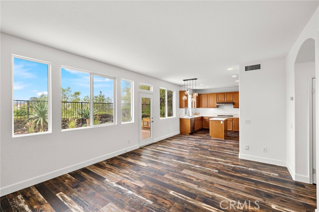 Detail Gallery Image 11 of 46 For 27761 Blossom Hill, Laguna Niguel,  CA 92677 - 5 Beds | 3 Baths