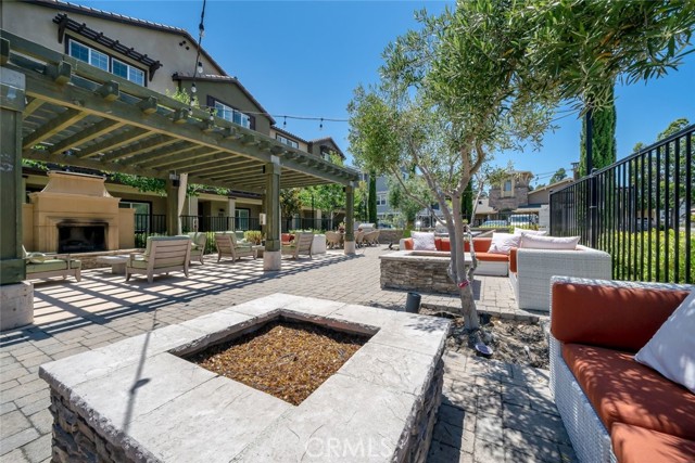 Detail Gallery Image 40 of 40 For 920 Bay Leaf, San Luis Obispo,  CA 93401 - 3 Beds | 3/1 Baths