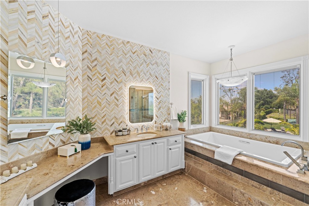 MLS #OC25151430 img 39