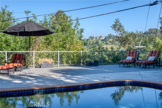 Detail Gallery Image 41 of 52 For 7796 Skyhill Drive, Los Angeles,  CA 90068 - 5 Beds | 3 Baths