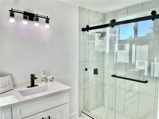 Detail Gallery Image 24 of 32 For 6281 Stanton Ave, Buena Park,  CA 90621 - 3 Beds | 2/1 Baths
