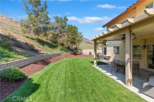 17015 Knollbrook Place, Riverside CA: https://media.crmls.org/medias/f42178f3-c234-4c58-9ff0-7fed2a5afec6.jpg