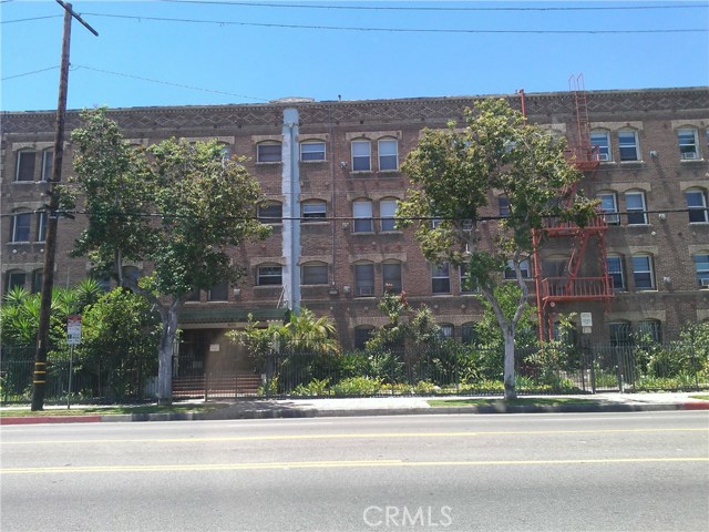 4125 S Figueroa St #201, Los Angeles, CA 90037