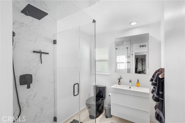 Detail Gallery Image 21 of 61 For 20191 Imperial Cove Ln, Huntington Beach,  CA 92646 - 3 Beds | 3 Baths