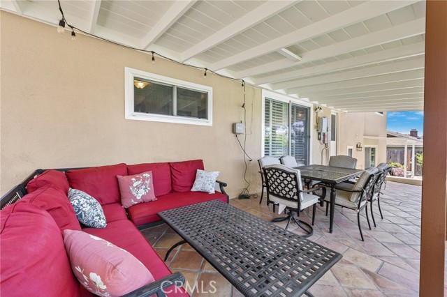 5644 Wadsworth Avenue, Highland CA: https://media.crmls.org/medias/f422db8d-80fc-44a2-b6a2-4bdc7fefef5e.jpg