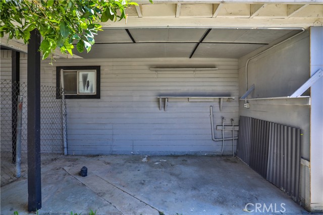 5787 Warren Street, Riverside CA: https://media.crmls.org/medias/f42300a3-9df4-4b11-a49e-34b3c0bc21c8.jpg