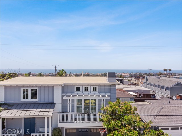 1802 Hillcrest Drive, Hermosa Beach, California 90254, 3 Bedrooms Bedrooms, ,2 BathroomsBathrooms,Residential,Sold,Hillcrest,SB23136288