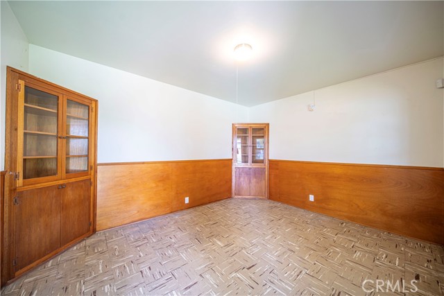 2325 Golden Avenue, Long Beach CA: https://media.crmls.org/medias/f42342cc-df76-4c55-aee5-5c3a3db3fd1a.jpg