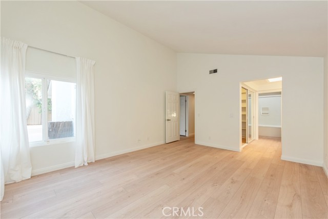 Detail Gallery Image 22 of 34 For 33 Sandpiper, Irvine,  CA 92604 - 4 Beds | 2 Baths