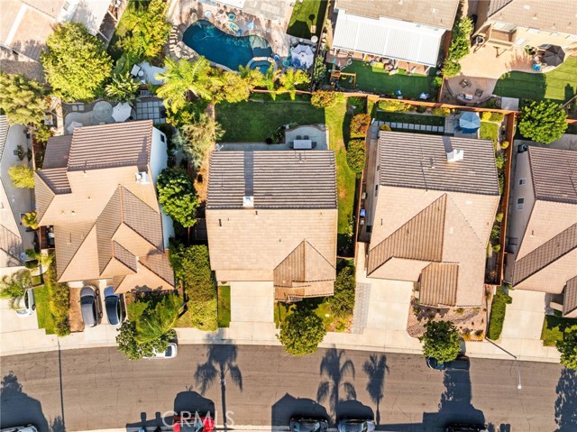 42016 Delmonte Street, Temecula CA: https://media.crmls.org/medias/f4257443-9cc7-45ba-b3ae-a7bb02b4eb91.jpg