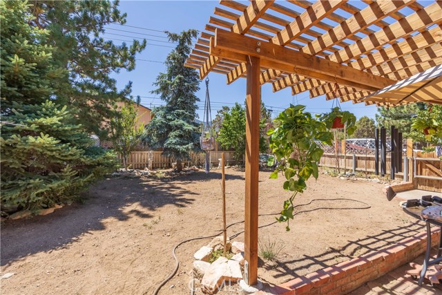 Detail Gallery Image 13 of 16 For 2163 5th Ln, Big Bear City,  CA 92314 - 2 Beds | 1 Baths