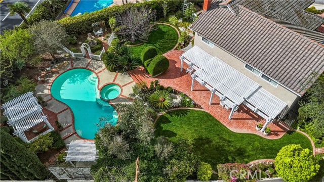 Detail Gallery Image 5 of 45 For 980 S Rutgers Circle, Anaheim Hills,  CA 92807 - 3 Beds | 3 Baths