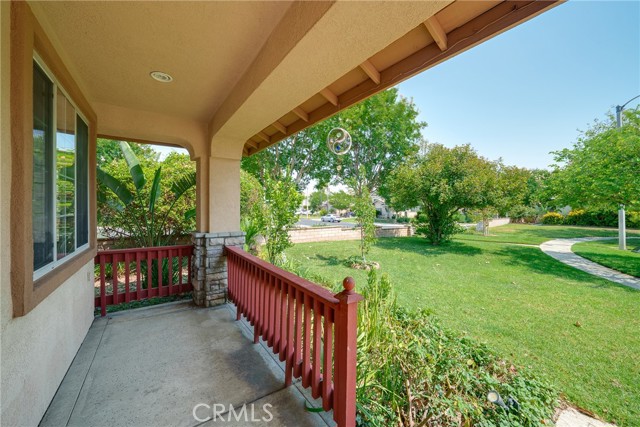 Detail Gallery Image 5 of 53 For 9396 Brookview Ct, Rancho Cucamonga,  CA 91730 - 4 Beds | 3 Baths