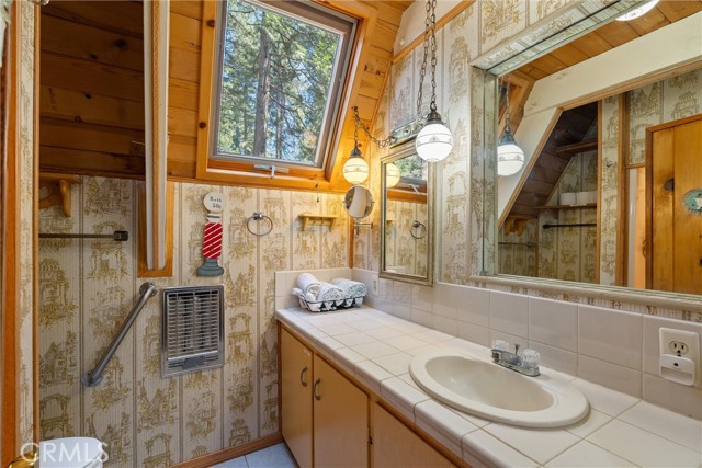 Detail Gallery Image 25 of 50 For 445 Cedar Cir, Lake Almanor,  CA 96137 - 3 Beds | 1/1 Baths