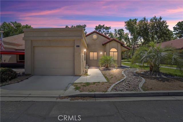 Detail Gallery Image 1 of 1 For 11635 Ash St, Apple Valley,  CA 92308 - 2 Beds | 2 Baths