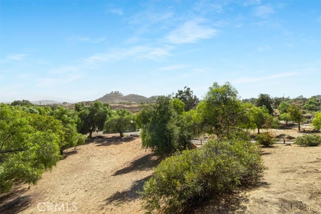 Detail Gallery Image 6 of 55 For 29070 Lee Ln, Murrieta,  CA 92563 - 3 Beds | 2 Baths