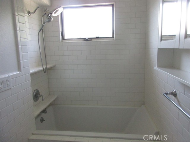 Detail Gallery Image 26 of 33 For 3275 Lime, Riverside,  CA 92501 - 4 Beds | 2/1 Baths