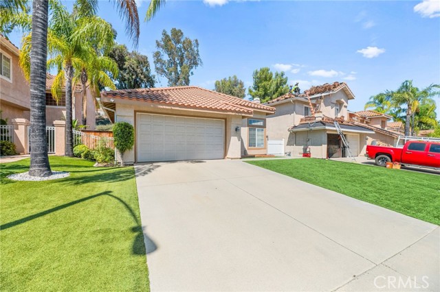 Detail Gallery Image 3 of 33 For 23832 Castinette, Murrieta,  CA 92562 - 3 Beds | 2 Baths