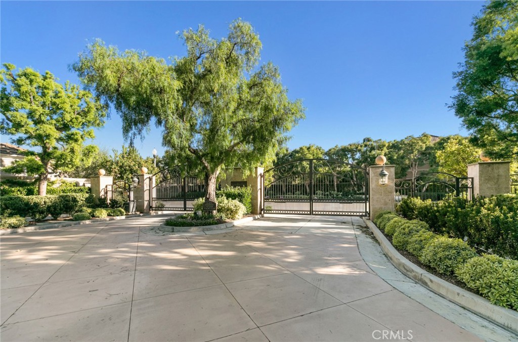 MLS #OC25258217 image #36