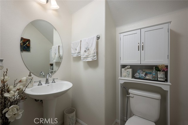 Detail Gallery Image 15 of 26 For 189 Groveland, Irvine,  CA 92620 - 2 Beds | 2/1 Baths