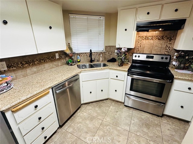 Image 4 of 16 For 4531 Malibu Avenue