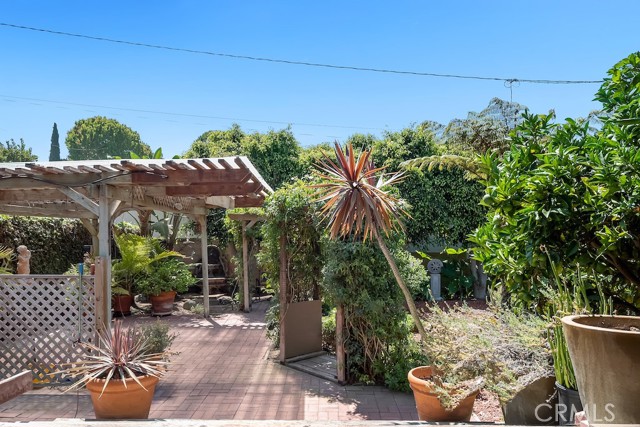 870 Rosecrans Avenue, Manhattan Beach, California 90266, 3 Bedrooms Bedrooms, ,2 BathroomsBathrooms,Residential,Sold,Rosecrans,SB21187159