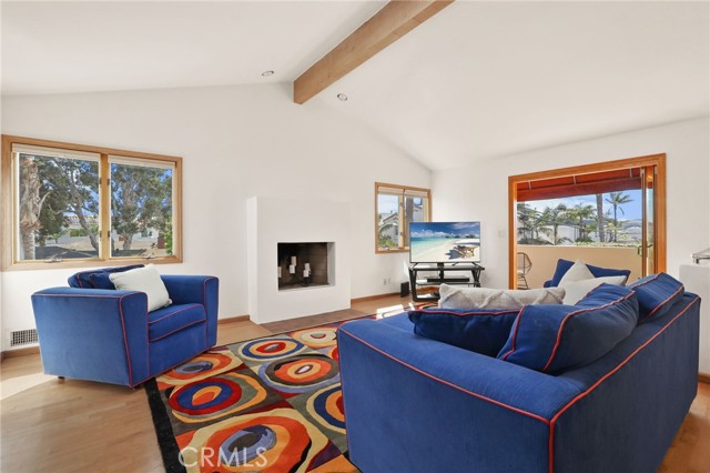 Detail Gallery Image 26 of 54 For 302 15th St, Seal Beach,  CA 90740 - 3 Beds | 2 Baths