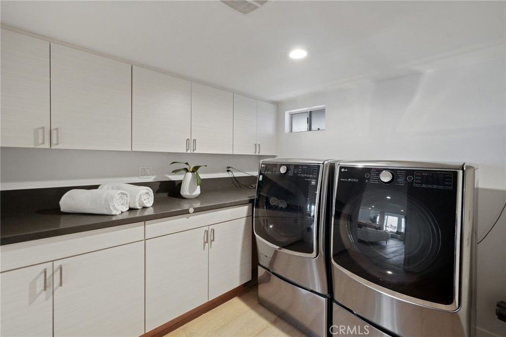 MLS #OC25257437 image #38