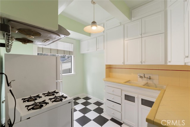 Detail Gallery Image 7 of 24 For 360 Ocean Bld #B,  Long Beach,  CA 90802 - 0 Beds | 1 Baths