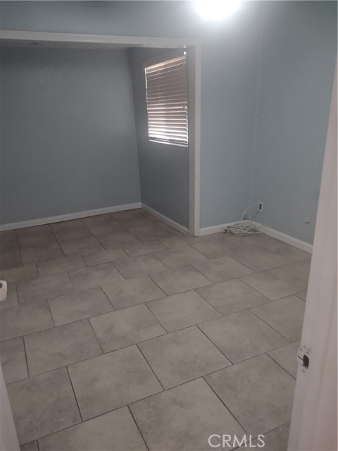 Detail Gallery Image 8 of 9 For 313 Muir Ave, Barstow,  CA 92311 - 4 Beds | 2 Baths