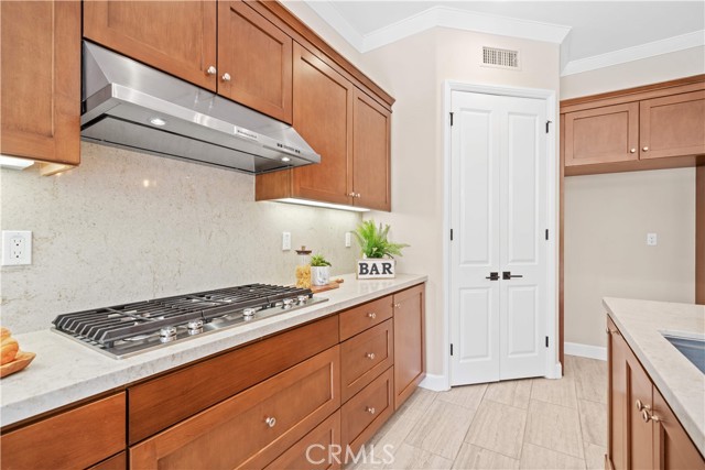 Detail Gallery Image 14 of 75 For 210 Canvas, Irvine,  CA 92620 - 4 Beds | 3/1 Baths