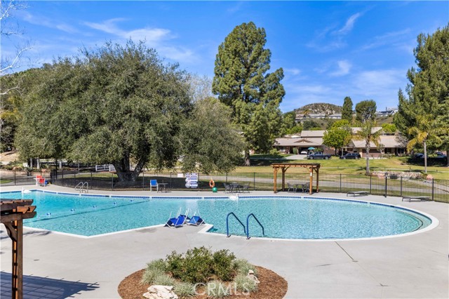 2 Bed Home for Sale in Newhall, California