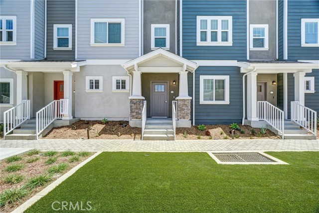 Front Image Thumbnail for CRPW26225576