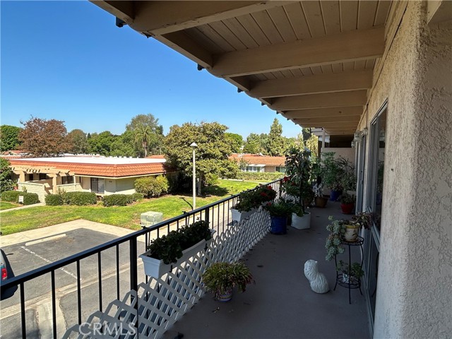 Detail Gallery Image 3 of 39 For 3014 a via Buena Vista a,  Laguna Woods,  CA 92637 - 2 Beds | 2 Baths