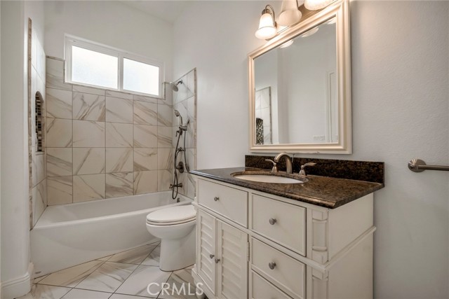 22401 Baltar Street photo 20