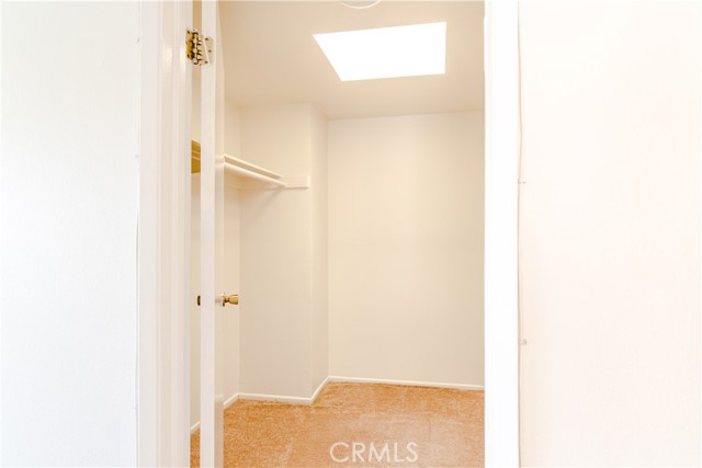 Detail Gallery Image 13 of 16 For 9906 Owensmouth Ave #7,  Chatsworth,  CA 91311 - 3 Beds | 2/1 Baths