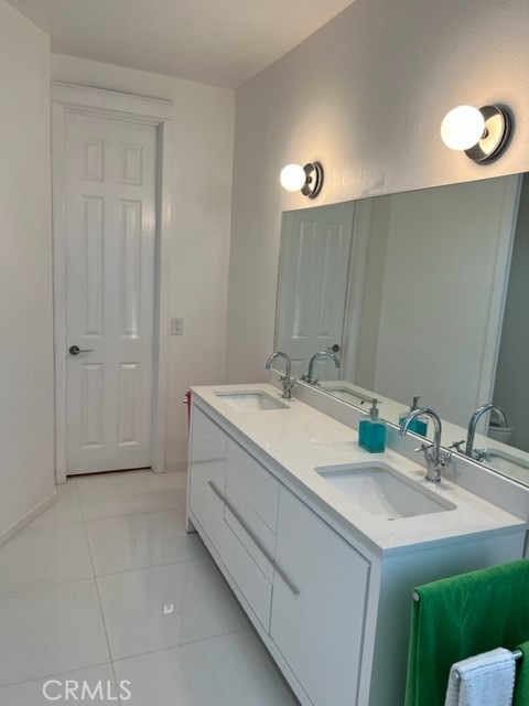 Detail Gallery Image 11 of 18 For 2708 San Marcos Dr, Pasadena,  CA 91107 - 4 Beds | 4 Baths