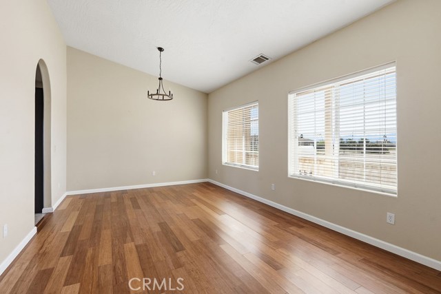 Detail Gallery Image 5 of 61 For 7838 Cataba Rd, Hesperia,  CA 92344 - 4 Beds | 2 Baths